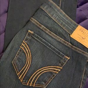 Hollister NWT jeans Size 9